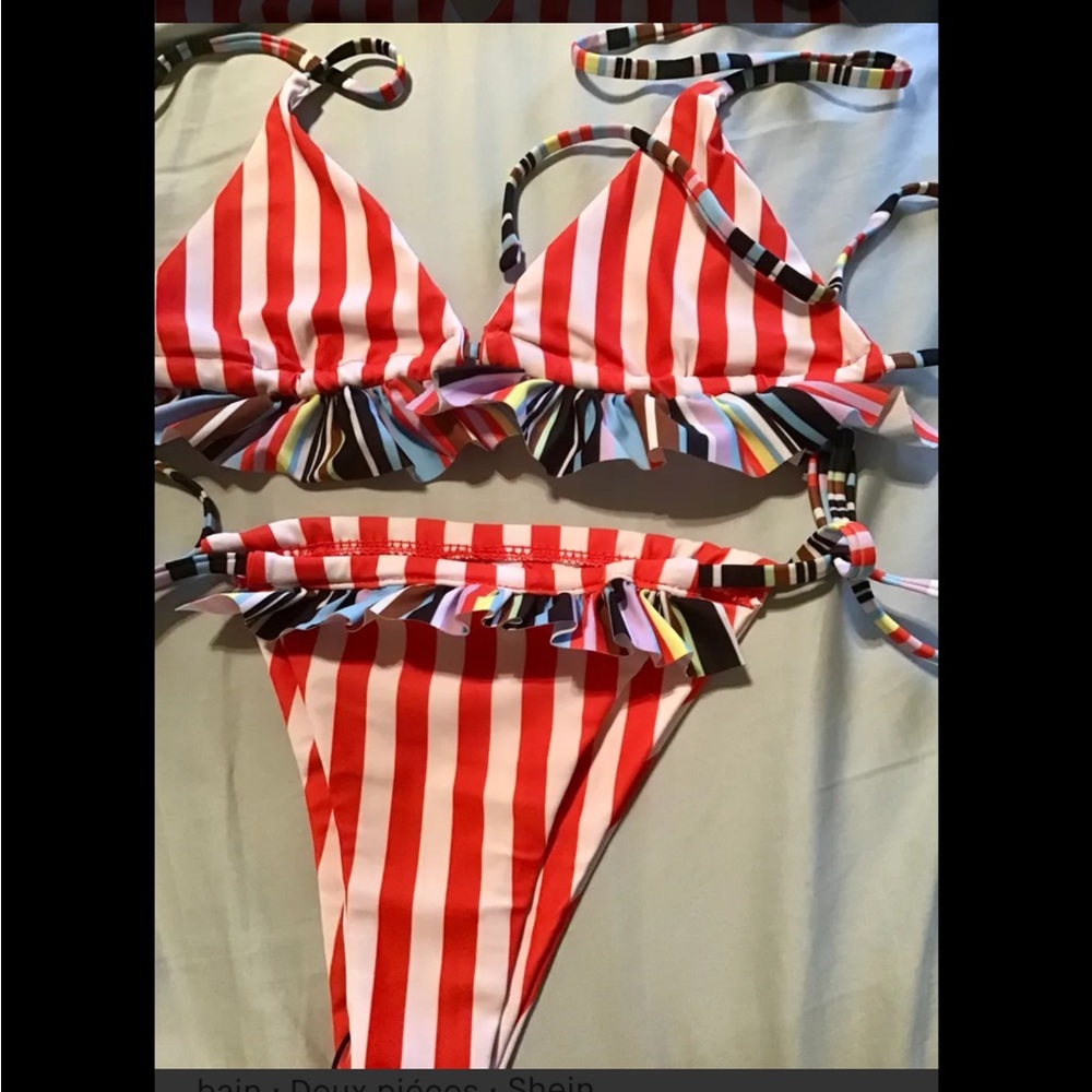 Bikini small never worn